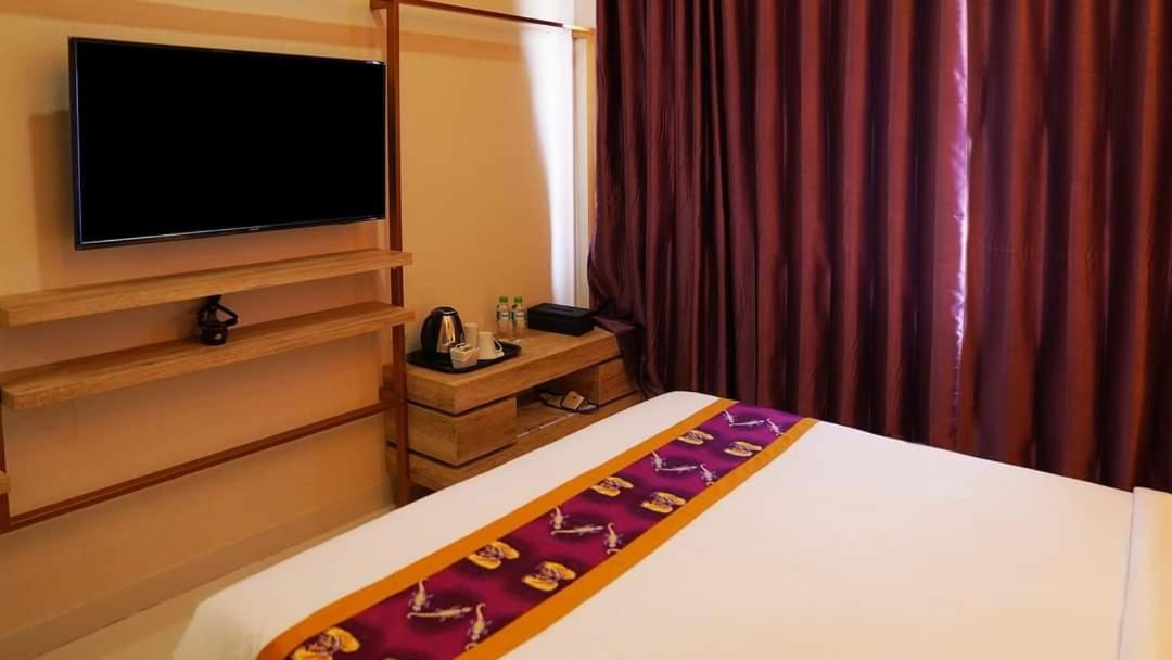 Elohim Hotel Sentani 자야푸라 외부 사진