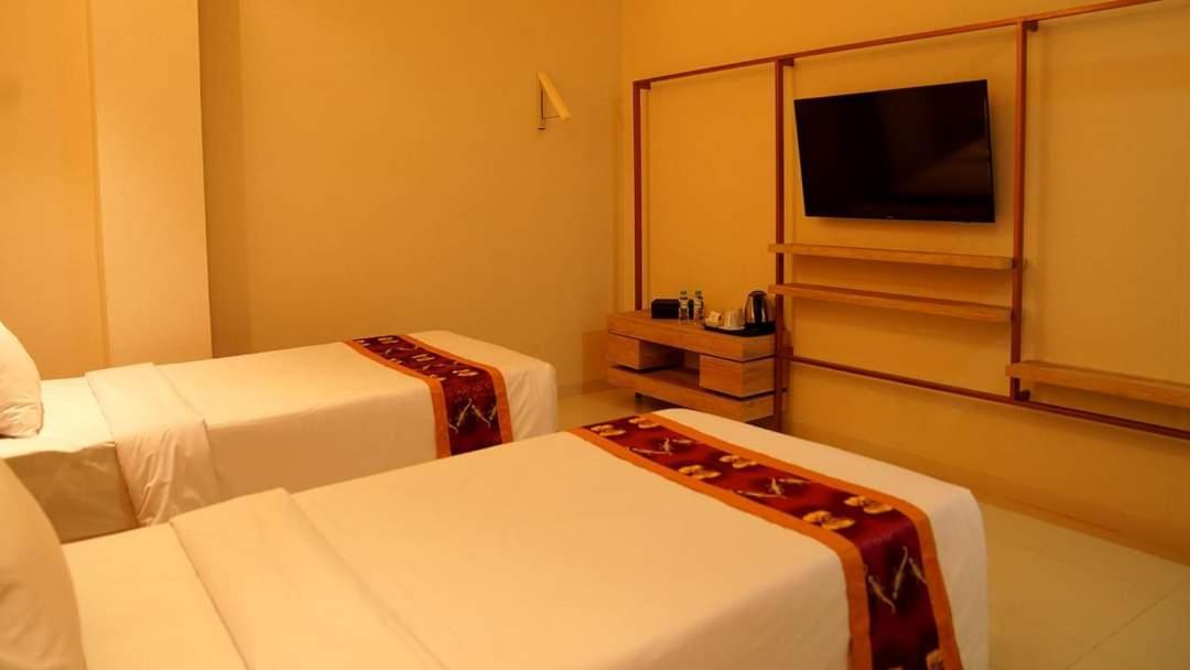 Elohim Hotel Sentani 자야푸라 외부 사진
